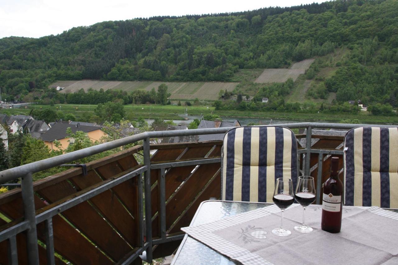Apartments Stiftshof Enkirch Esterno foto